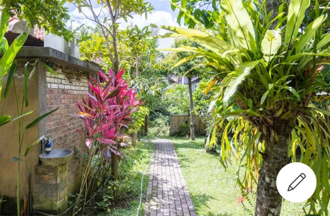 Hotel Ary House Ubud Exterior foto